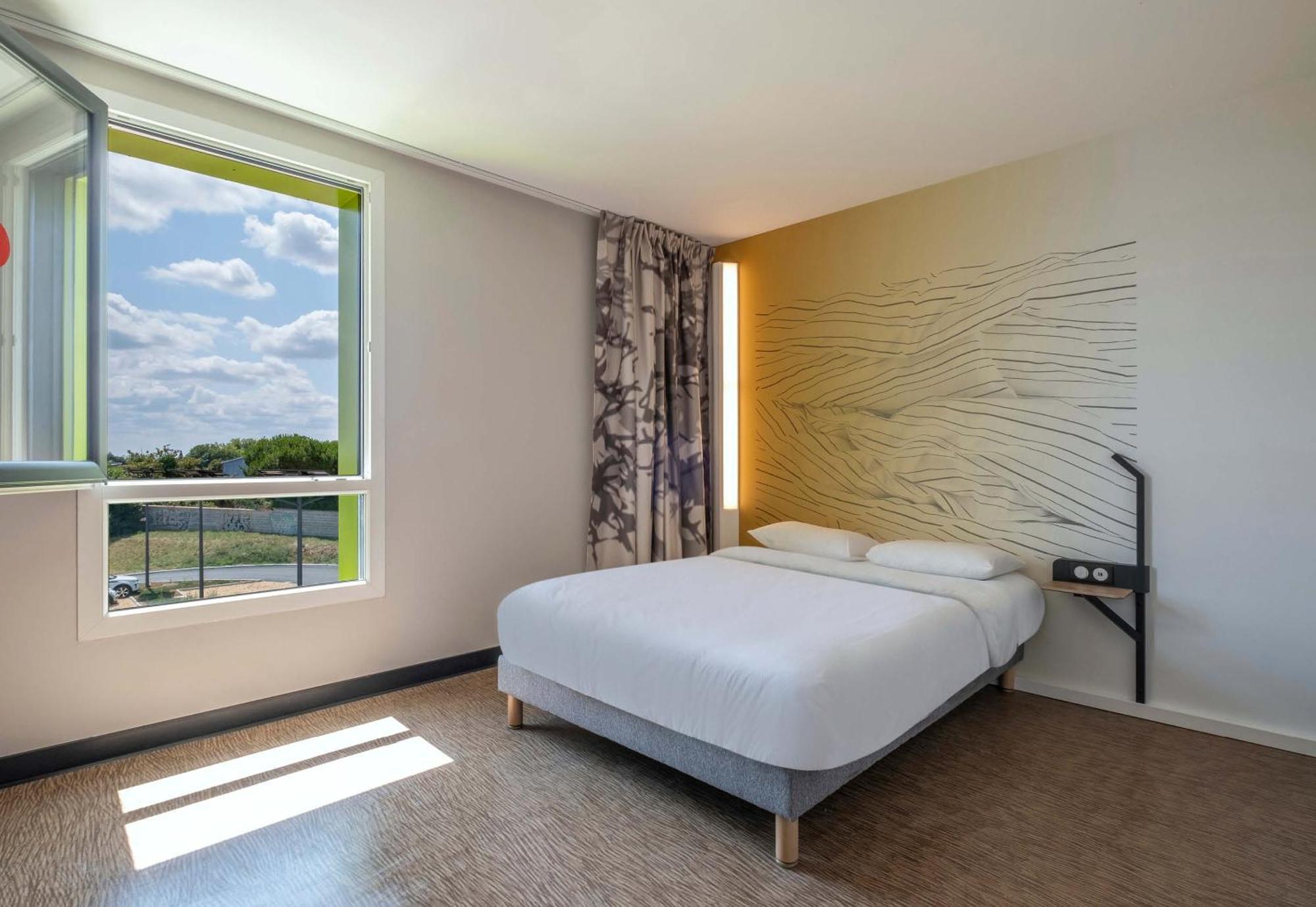 B&B Hotel 桑特 外观 照片